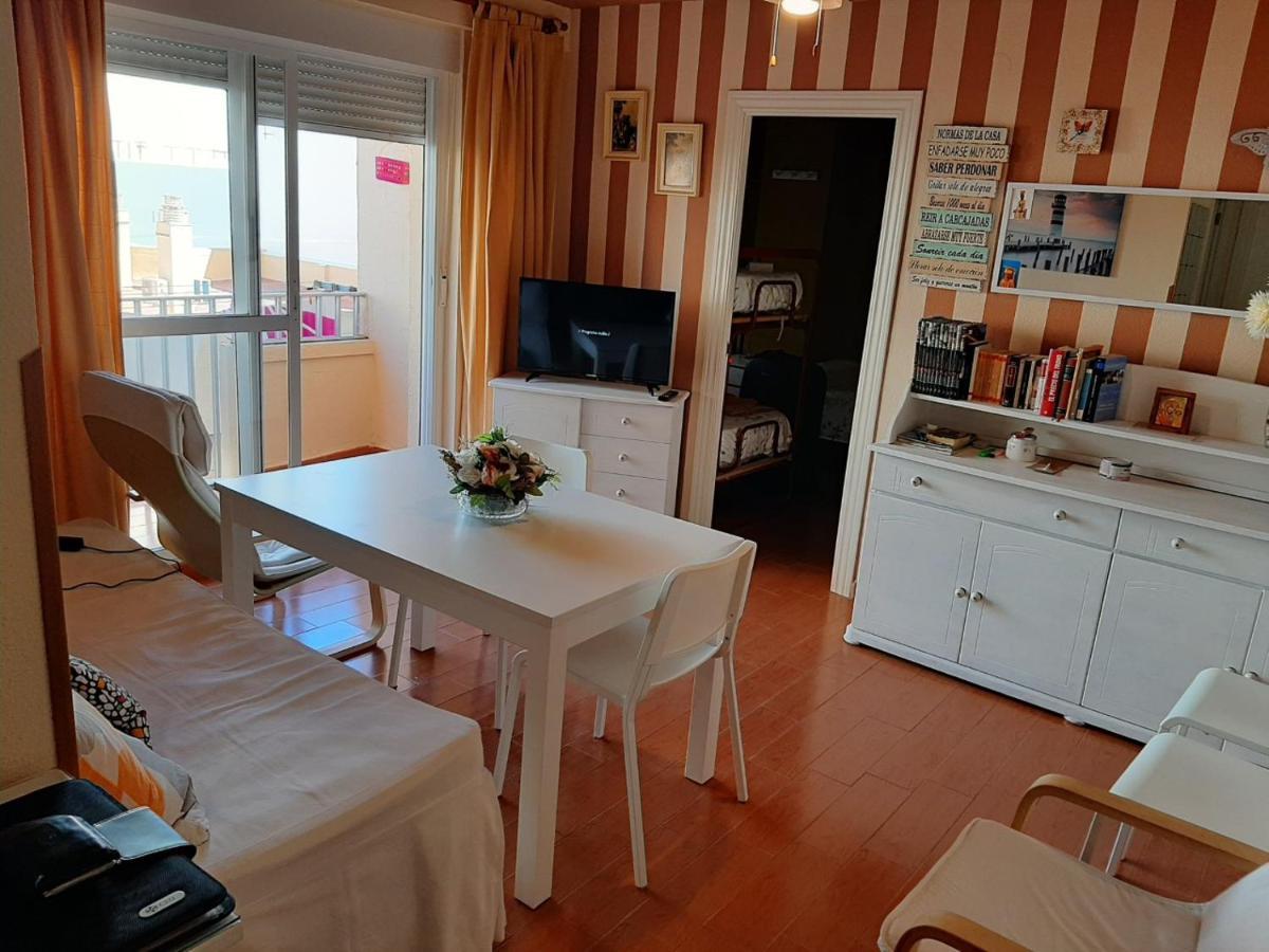 Apartamento Las Brisas Lägenhet Cádiz Exteriör bild